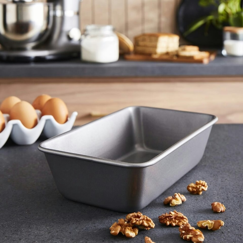 image 1 of Morphy Richards Muffin Tin, Square Cake Tin and 2lb Loaf Tin