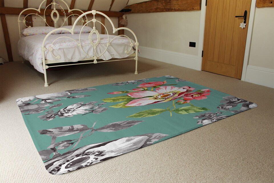 image 1 of Bright Flower On Green Rug | Multi