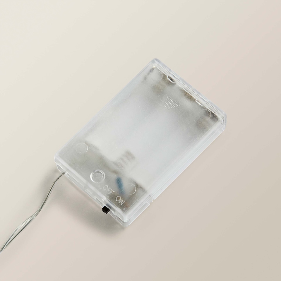 image 1 of ValueLights Plastic Diamond Gems White Indoor Christmas String Light | Clear