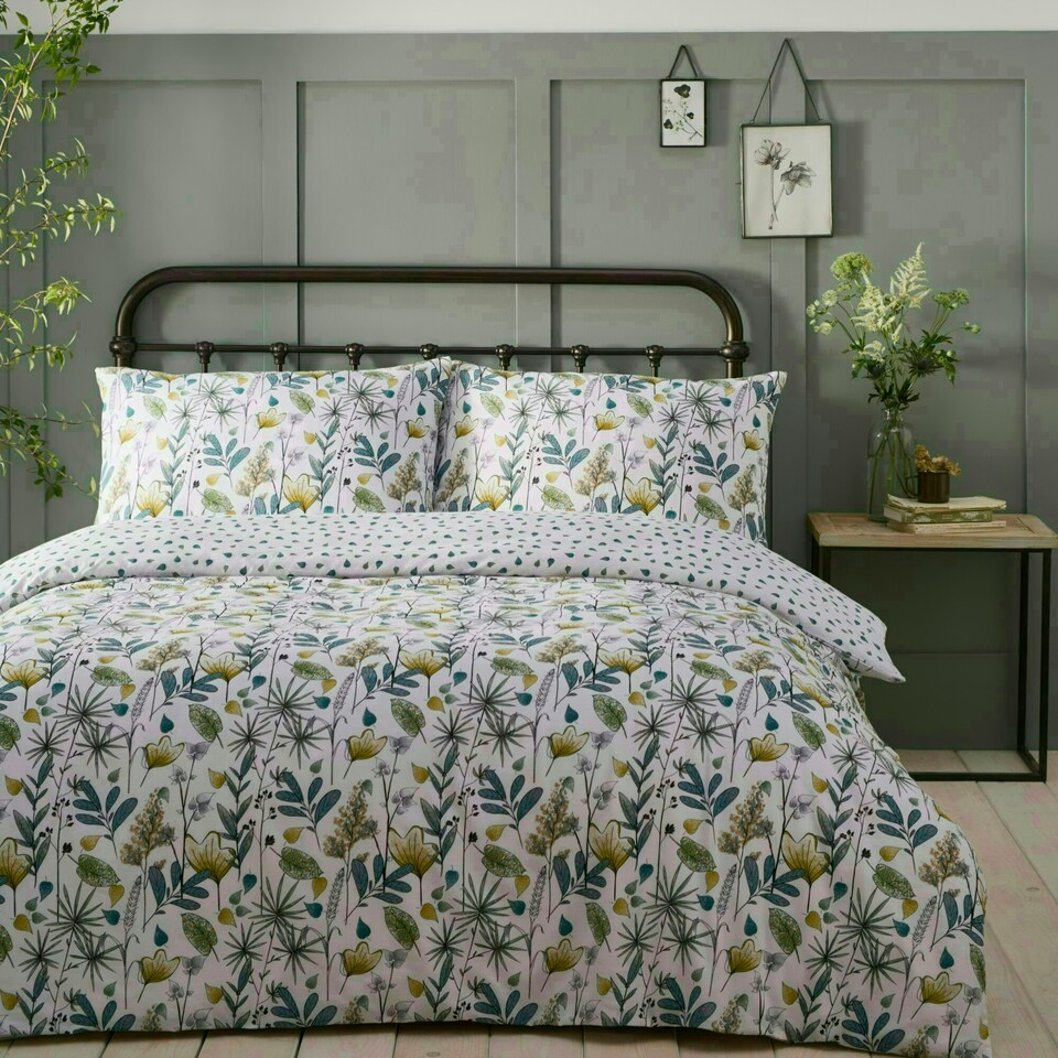 image 1 of Portfolio Home Kew Floral Bedding Duvet Cover Set Cream | King
