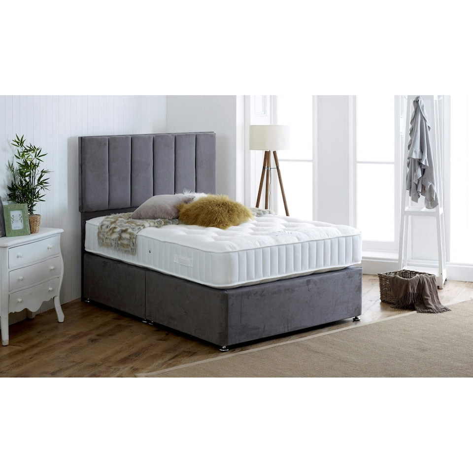 Natural 1000 Pocket Medium Mattress 25cm Small Single White | Small Single