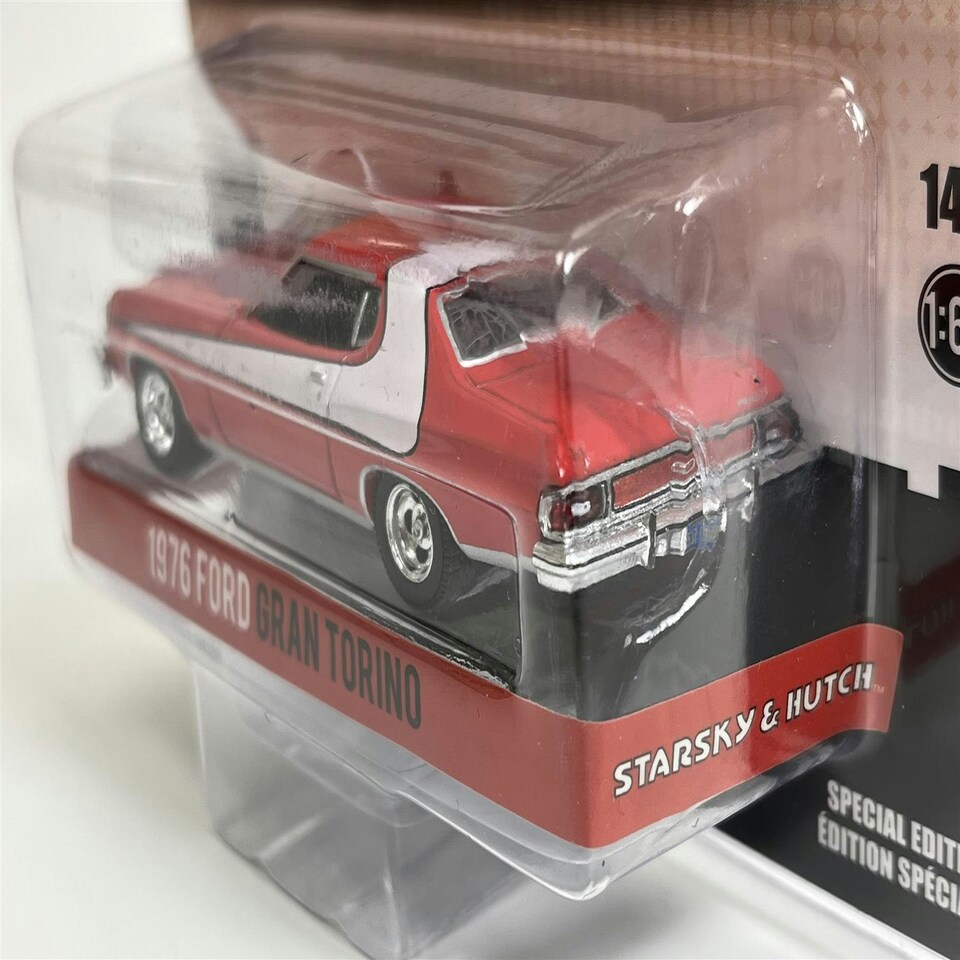 image 1 of Starsky & Hutch 1976 Ford Gran Torino Damaged Version 1:64 Greenlight 44955F