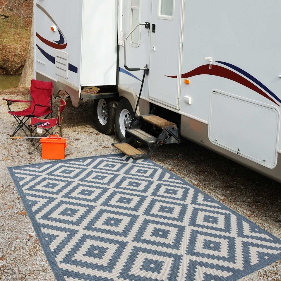 image 1 of The Rugs Outdoor Indoor Diamond Garden Patio Rug Weather Resistant Jet Washable | 100