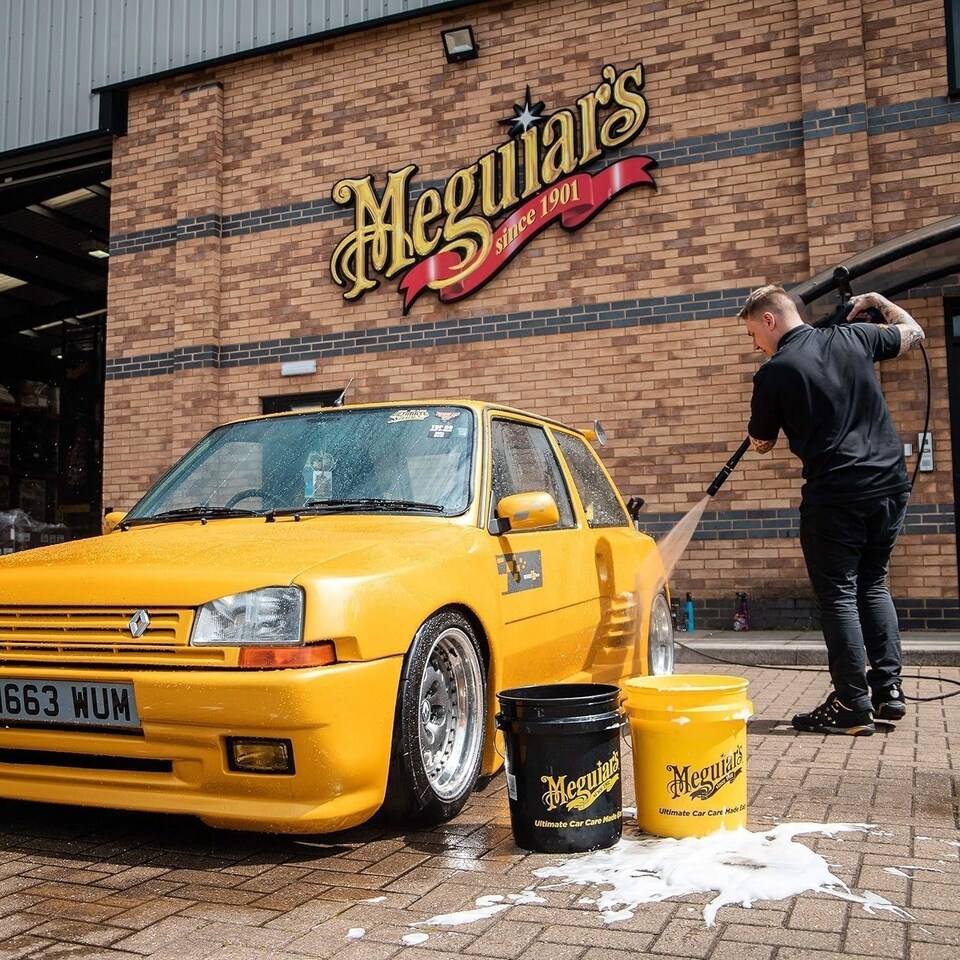 image 1 of Meguiar's Ultimate Wash & Wax Car Wash Soap Hybrid Protection 473ml G17716EU