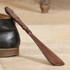 Ornate Iron Shoe Horn Brown