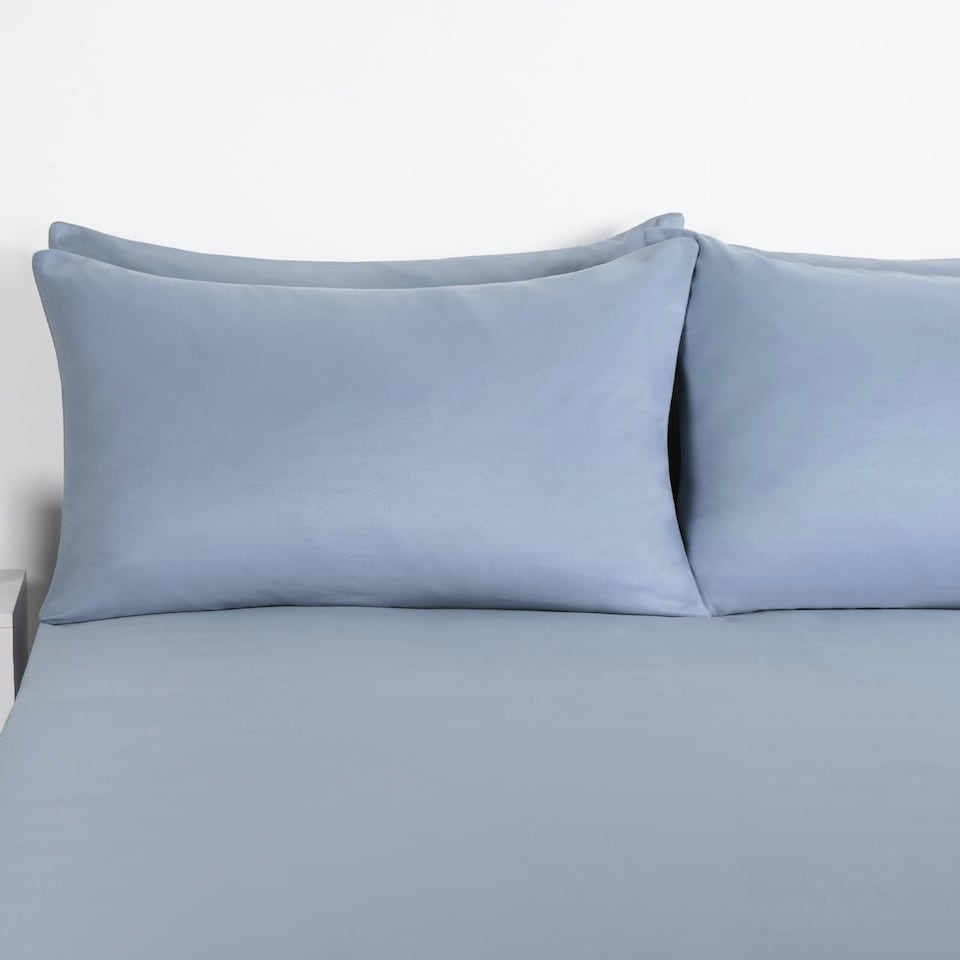 image 1 of OHS 2 x Hotel Luxury Quality Bedroom Housewife Pillowcases, 50x75cm - Blue