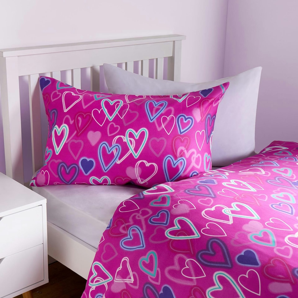 image 1 of OHS Kids Graphic Hearts Reversible Duvet Cover and Pillowcase Bedding Set, Double - Pink