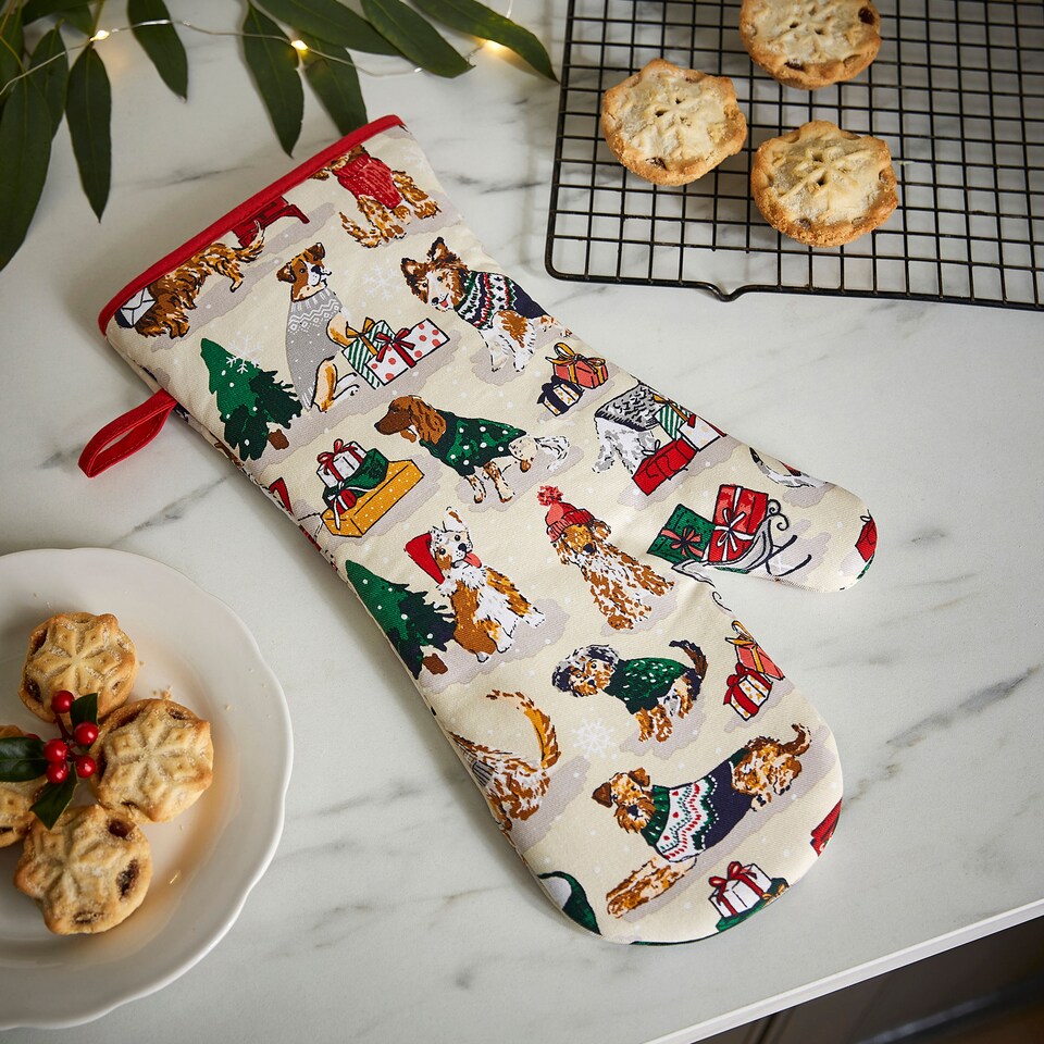 image 1 of Ulster Weavers Merry Mutts Gauntlet Oven Glove Natural
