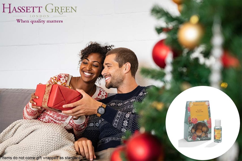 image 1 of Hassett Green London - Enlighten Patchouli - Scented Wooden Balls Pack of 12 plus 30ml Bottle of Home Fragrance Oil for Refreshing - Alternative to Pot Pourri, Diffusers and Sachets