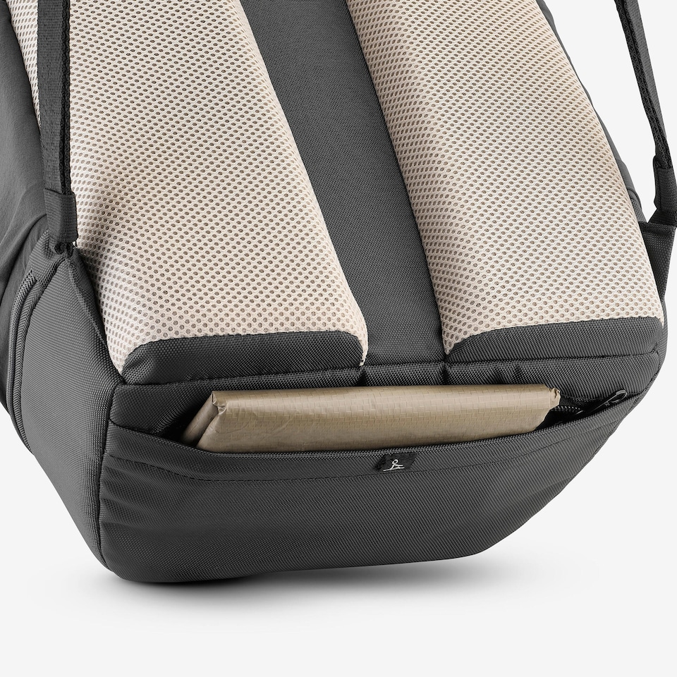 image 1 of Decathlon NH500 Arpenaz 20L Insulated Hiking Backpack