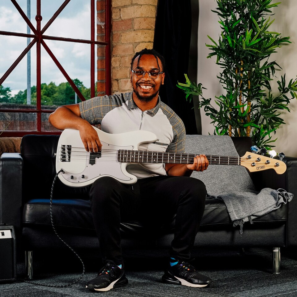 image 1 of 3rd Avenue Electric Bass Guitar Pack with Amp White
