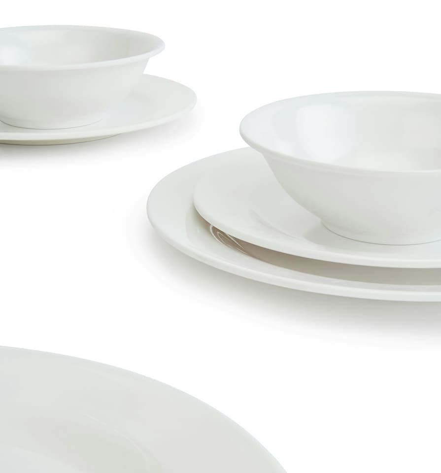 image 1 of 18pc Round Melamine (Plastic) Dinner Set