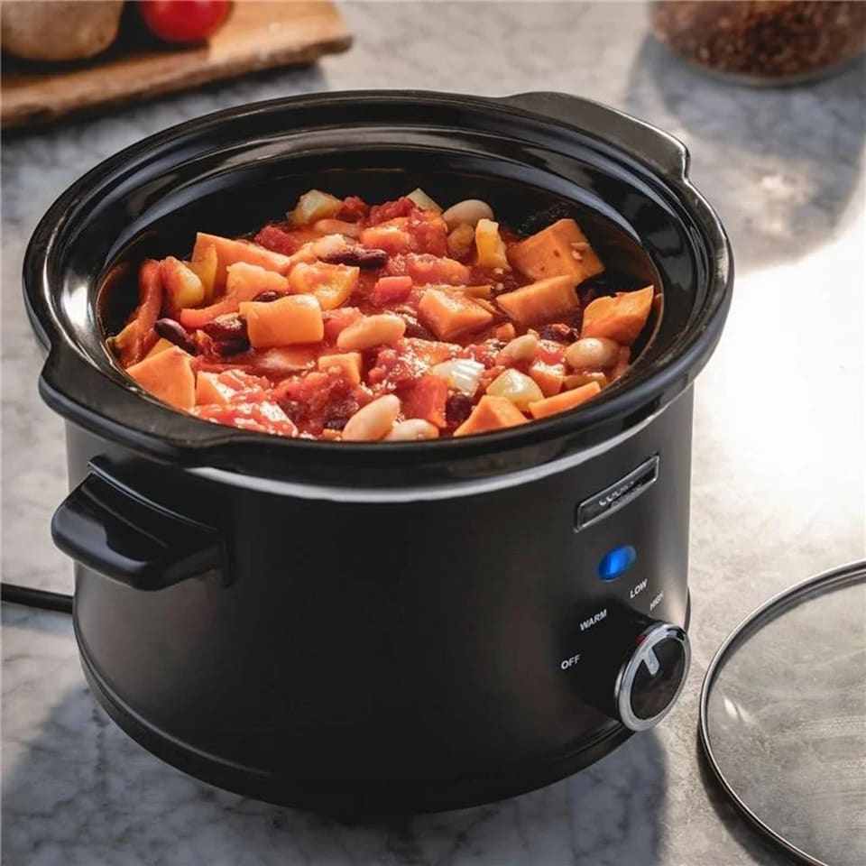 image 1 of Cooks Professional 2.5L Slow Cooker with Lid & Removable Bowl & 3 Heat Settings