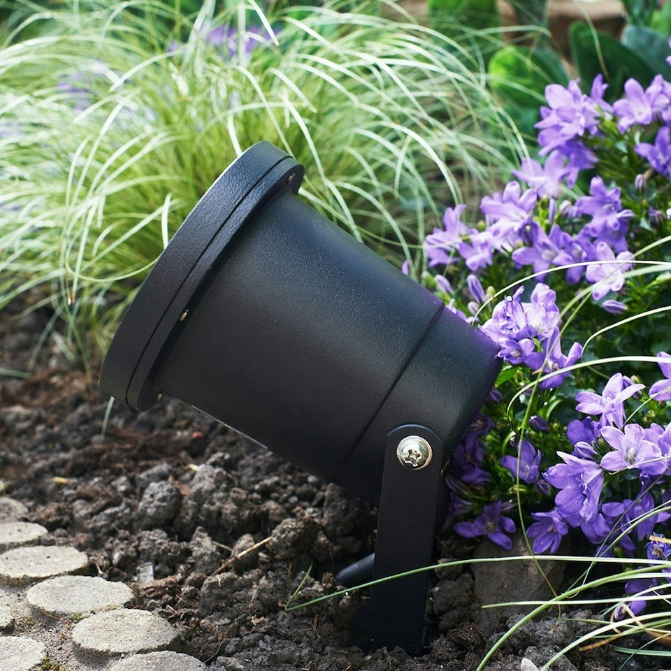 image 1 of ValueLights Pack of 4 - Ground Spike/Wall Mount IP65 Rated Outdoor Lights in a Black Finish - Complete 5w LED GU10 Bulbs 6500K Cool White