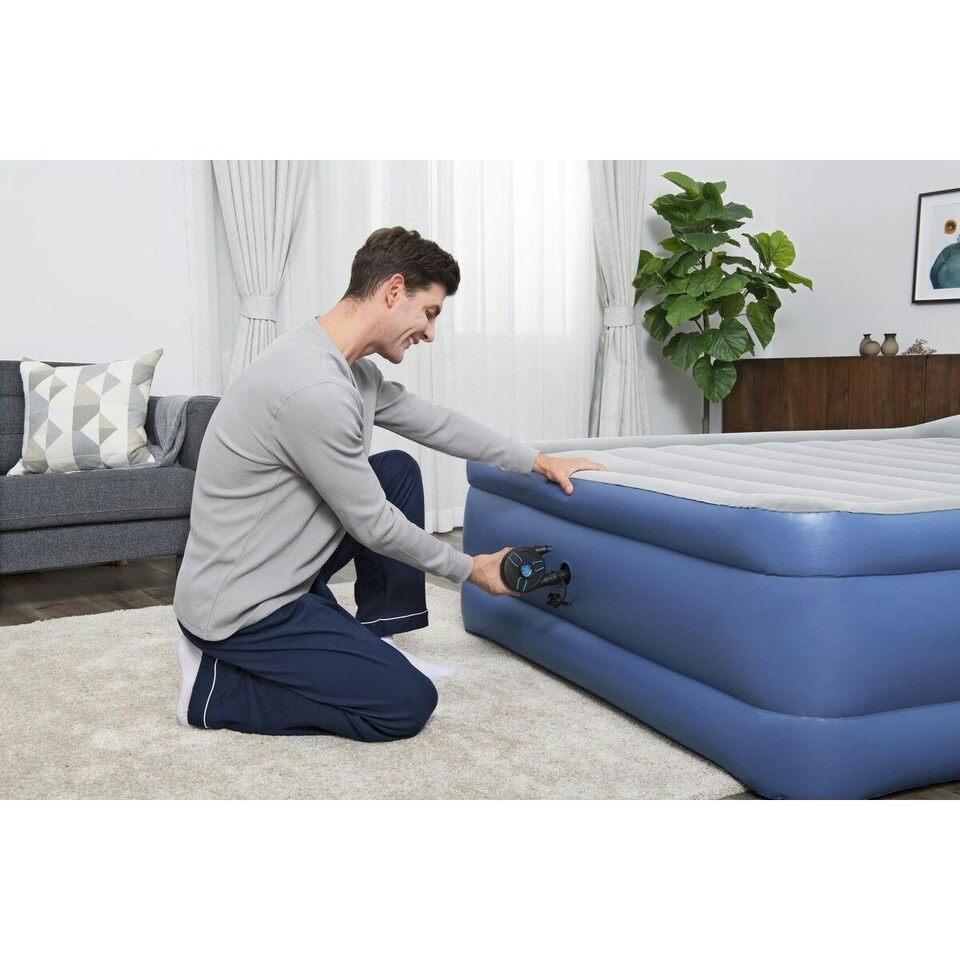 image 1 of Bestway Rechargeable Electric Pump 11.5x10.1x10.4 cm 565 L/min Inflatable & Camping 62260