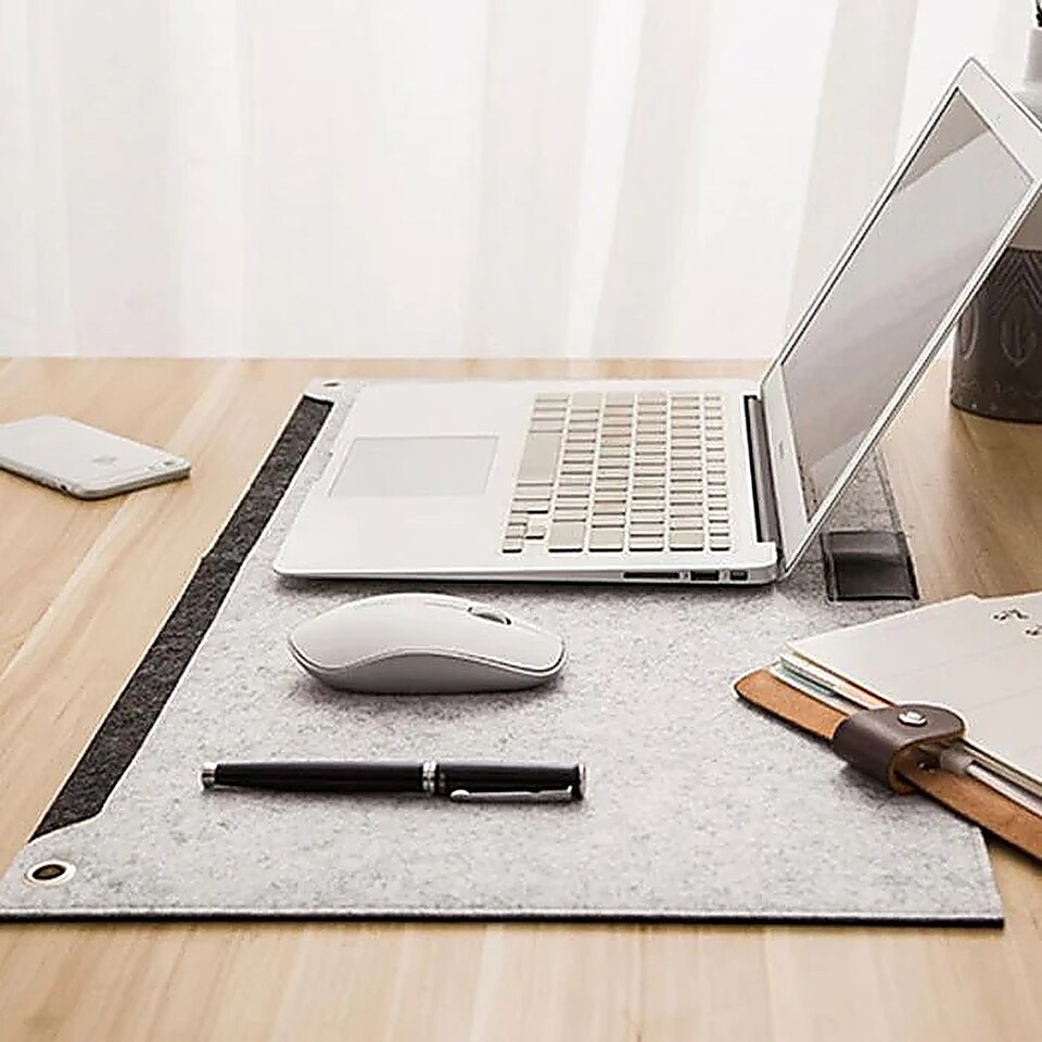 image 1 of Accuratus Felt Computer Mouse Pad / Laptop Desk Pad & Mouse Mat with Pen & Paper Compartment - Green and Black
