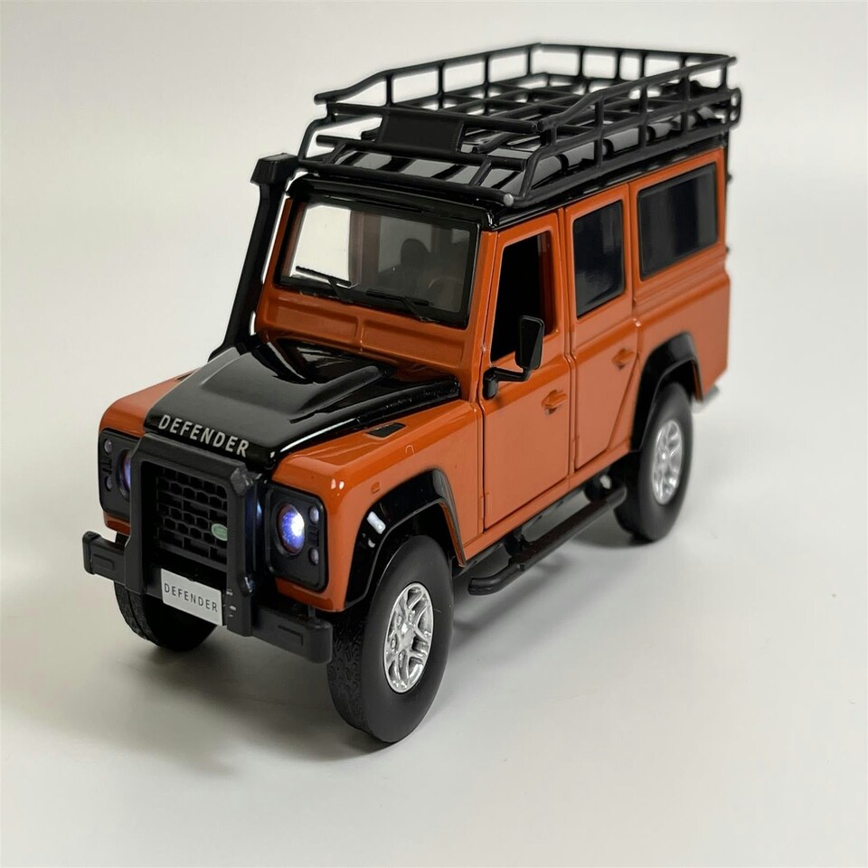 image 1 of Land Rover Defender 110 Orange LHD 1:32 Light & Sound Tayumo 32105010