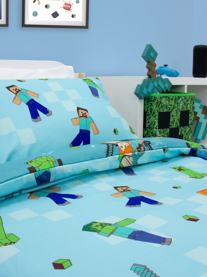 image 1 of Minecraft LevelUp Single Duvet Cover Set