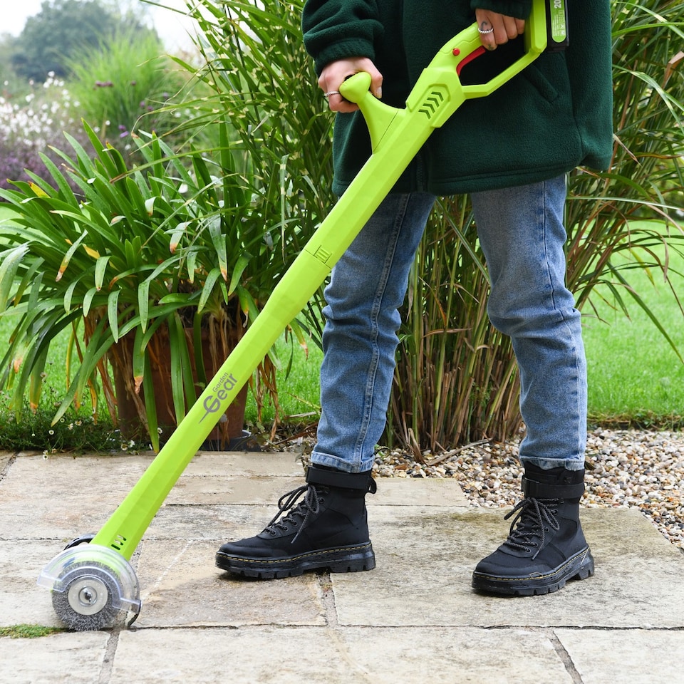 image 1 of 20v Cordless Weed Sweeper Clears Driveways, Paths, Patios and Pavings | Green