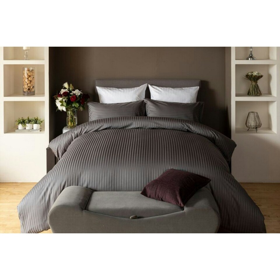 image 1 of Belledorm Hotel Suite Stripe Duvet Cover Set - Charcoal - King