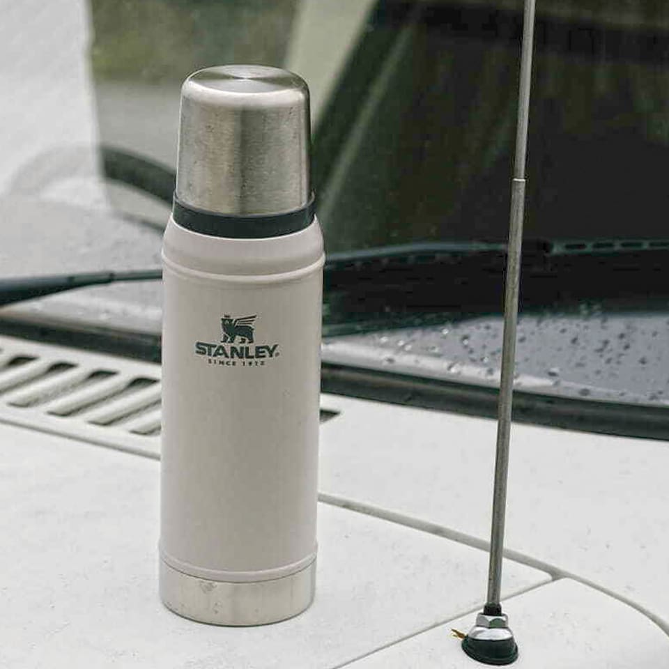 image 1 of Legendary Classic Bottle Insulated Thermal 0.75L | Grey | Grey | 1