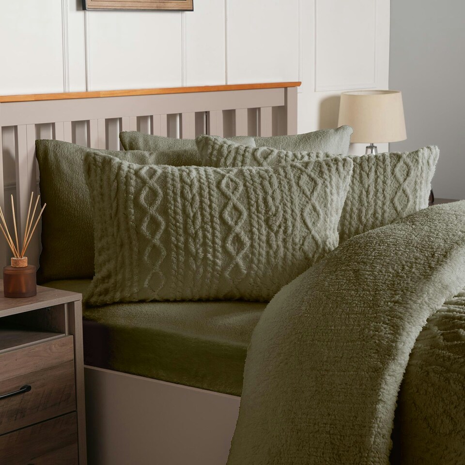 image 1 of OHS Ultra Soft Cable Knit Sherpa Fleece Duvet Set Green | Woodland Green | King