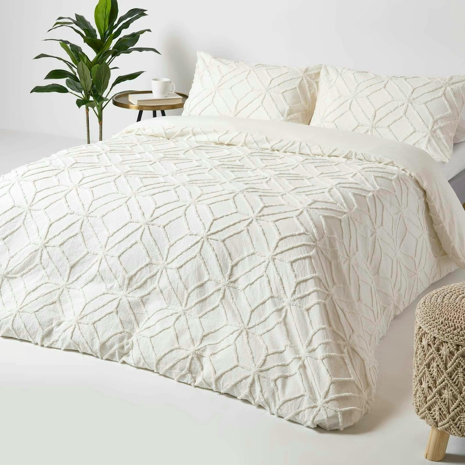 image 1 of Homescapes White Diamond Cotton Tufted Duvet Cover Set - Super King | White | Super King
