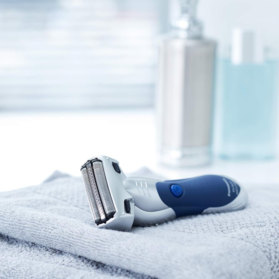 image 1 of Panasonic ES-SL41 Electric Shaver  in Silver