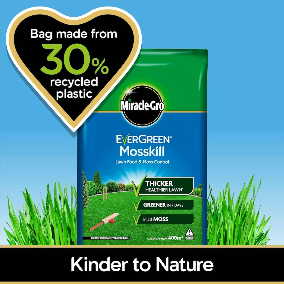 image 1 of Miracle-Gro Mosskill Lawn Food 14kg - 400m²