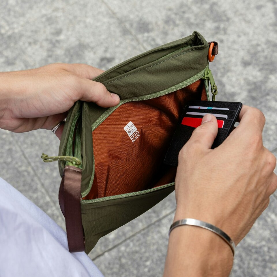 image 1 of Classic Sacoche - 2.5L - Norwegian Wood Brown