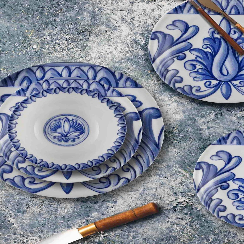 image 1 of Amalfi Collection 24-Piece Porcelain Dinner Set