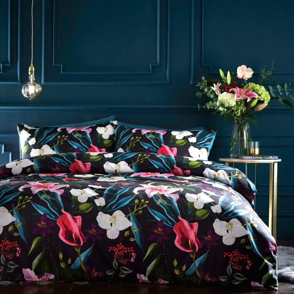 Portfolio Home Lily Floral Soft Easy Care Bed Linen Bedding Duvet Cover Quilt Set With Pillow Cases Multi | Double