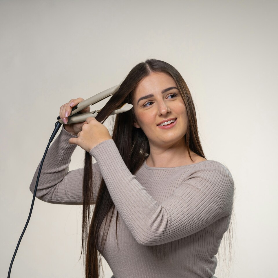 image 1 of Gtech StyleOnic Turbo ION Compact Straighteners (Oyster)