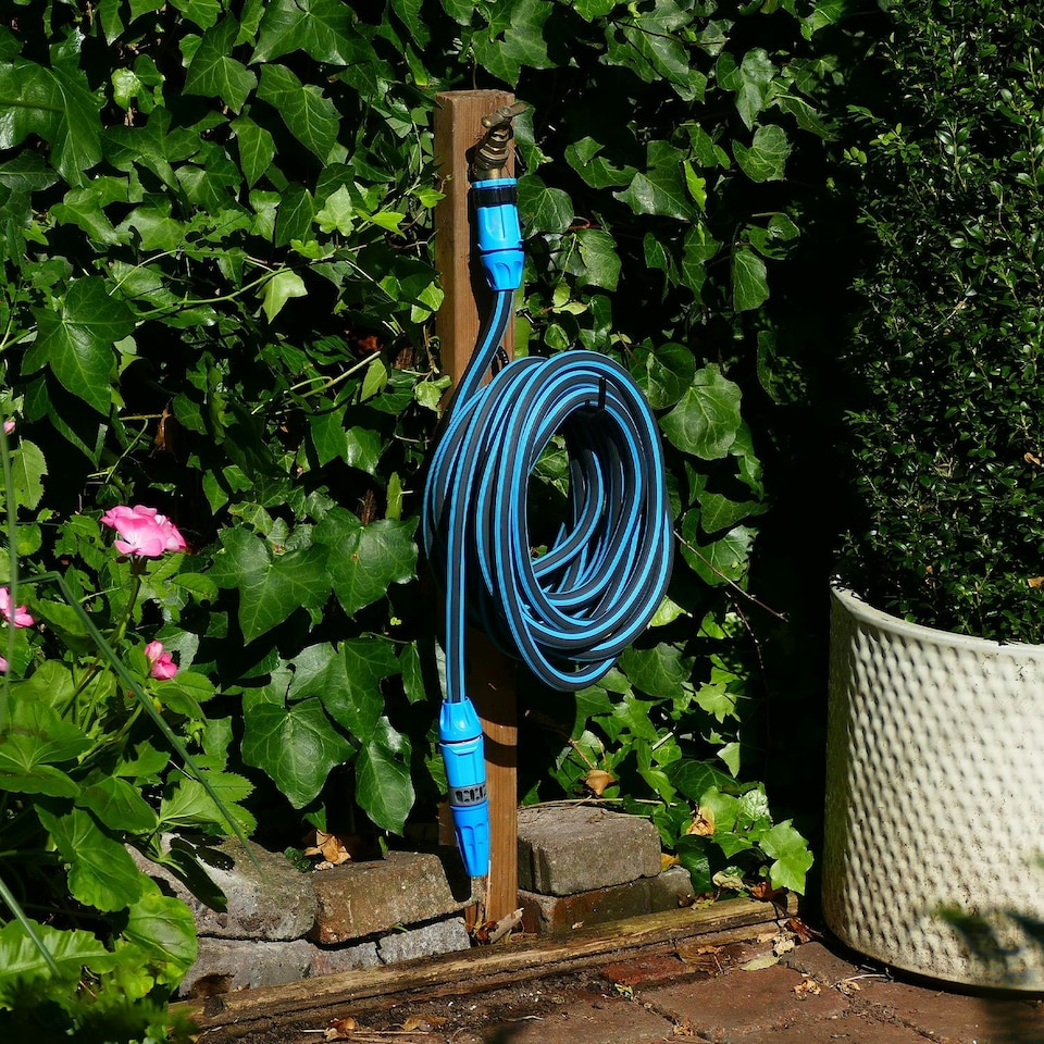 image 1 of FloPro CompactFlo Expandable Lightweight Hose Set with 5 Year Guarantee 15m Blue