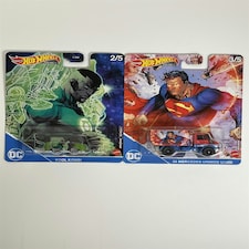 DC Hot Wheels 2 Car Set 1:64 Scale Real Riders DLB45