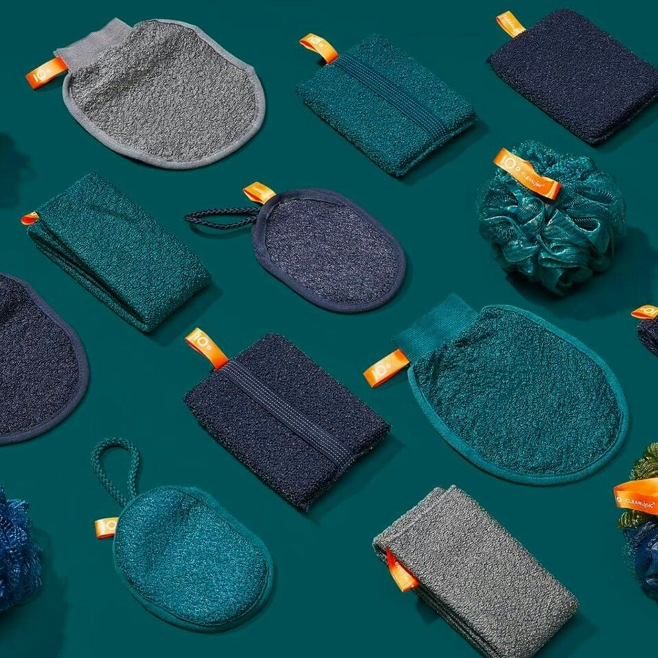 image 1 of Cleanlogic Sport Exfoliating Face & Body Grooming Mitt Contains 3 Pairs