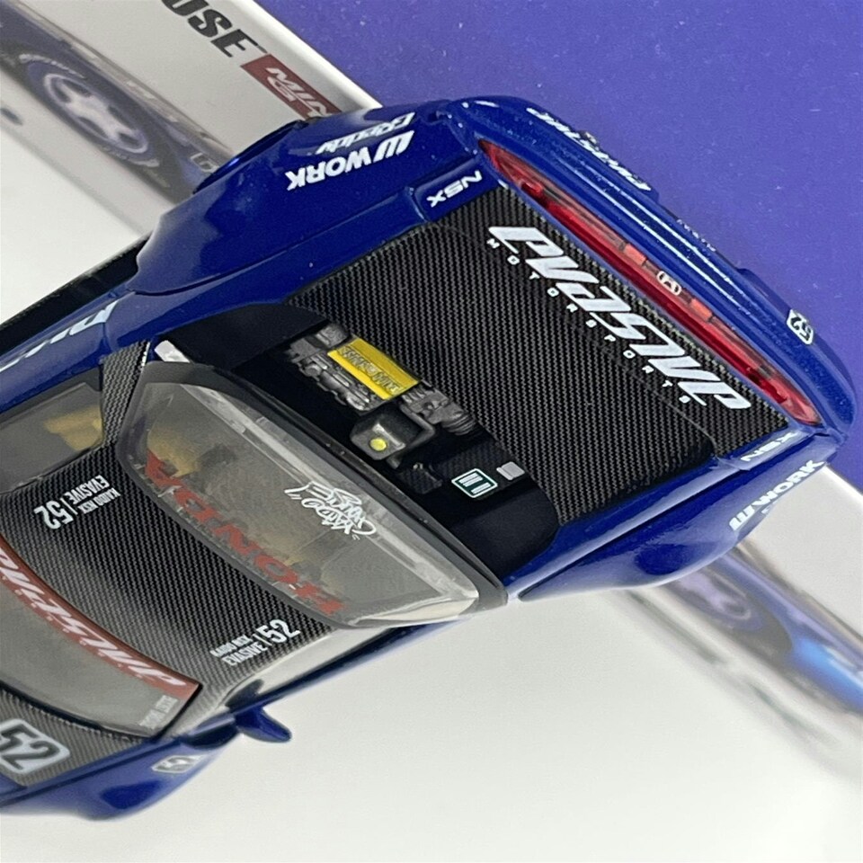 image 1 of Honda NSX Evasive V2 KHMG137 1:64 Scale Mini GT KHMG137