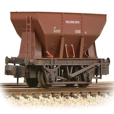 Graham Farish 24t Iron Ore Hopper BR Bauxite Early Weathered