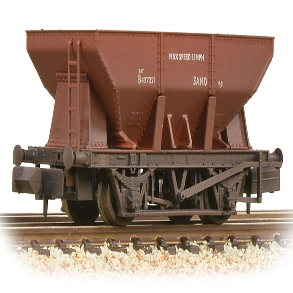 Graham Farish 24t Iron Ore Hopper BR Bauxite Early Weathered