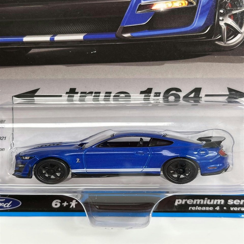 image 1 of 2021 Shelby GT500 Carbon Fibre Track Pack Velocity Blue 1:64 Autoworld AW64382A