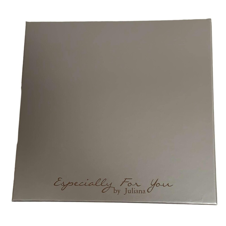 image 1 of Especially White PU Collage Album Juliana With Engraving Plate