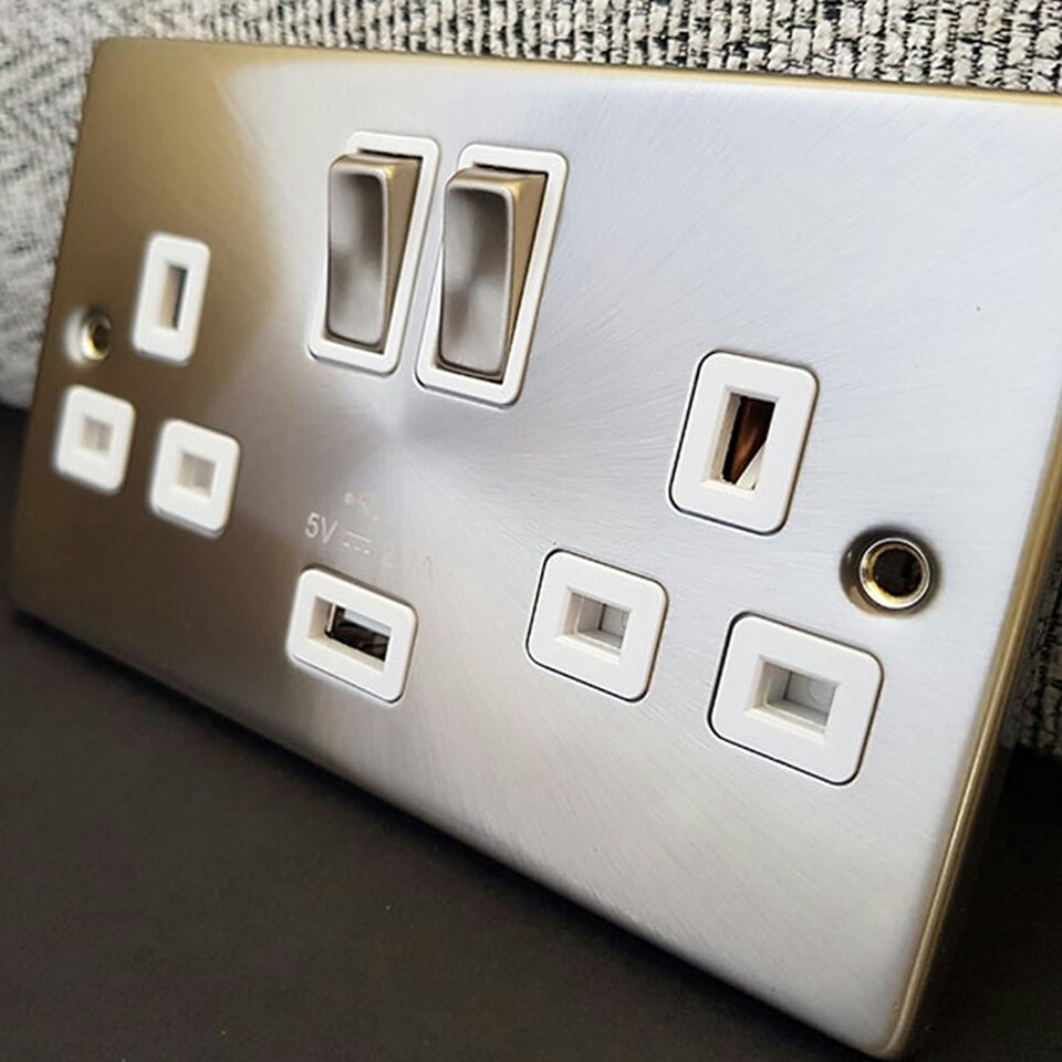 image 1 of SE HOME Satin / Brushed Chrome 13A Fused Connection Unit Switched With Flex White | Satin Chrome