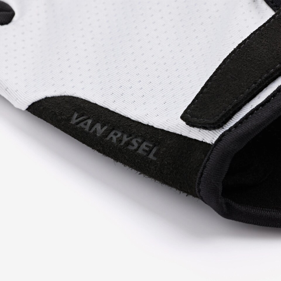 image 1 of Decathlon 900 Cycling Gloves