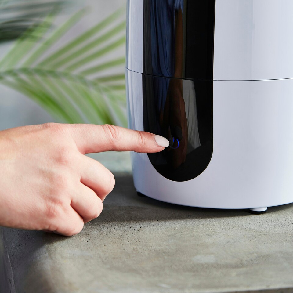 image 1 of GEEPAS Humidifier for Bedroom, 2.6L - White
