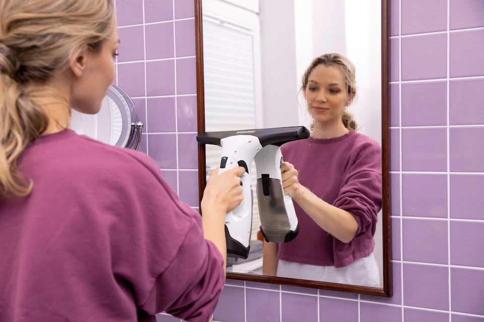 image 1 of Kärcher  WV 2 Plus Window Vac