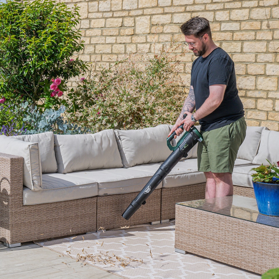 image 1 of Webb Eco 20V Cordless Axial Blower with 4Ah Battery & Charger