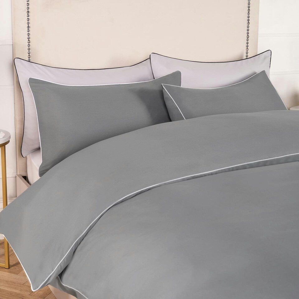 image 1 of OHS Luxury Soft Microfibre Piped Edge Duvet Quilt Cover and Pillowcase Set, Double - Grey/White