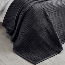 Catherine Lansfield Velvet Pinsonic Quilted Bedspread
