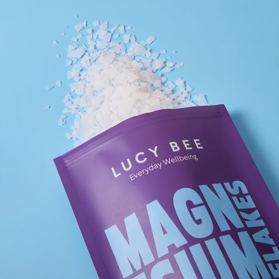 image 1 of Lucy Bee Pure Zechstein Magnesium Flakes Relaxing Bath & Foot Soak 1kg