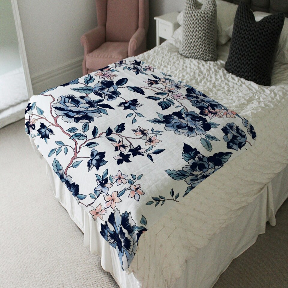 image 1 of Blue Flower Illustrations (Blanket)